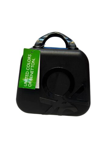 حقيبة ميك اب سيليكون ماركة BENETTON