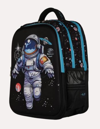 حقيبة مدرسيه ماركه BZ رائد فضاء 🚀🛸 اسود