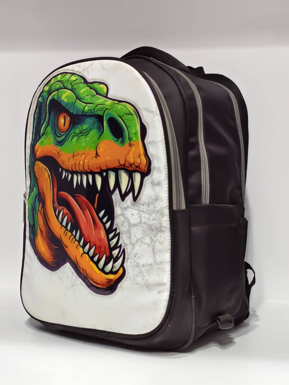 84665897-a6c9-4628-95f8-04dc0a02d26a