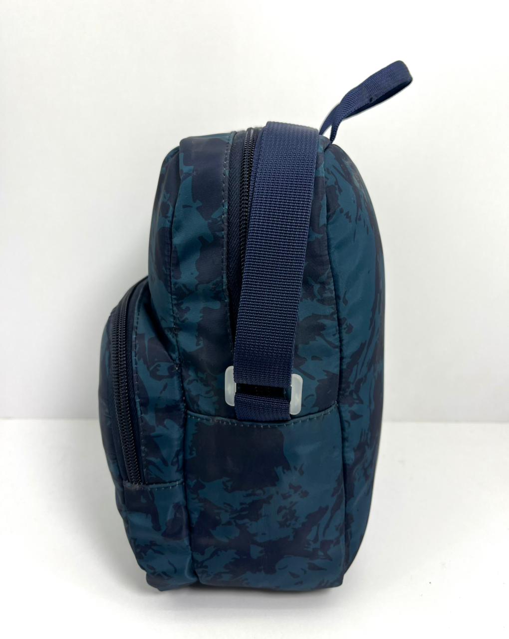 bb415647-cc04-4d1a-be19-2b0184d4f7fe