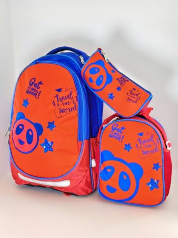 حقيبه مدرسيه ماركه  three m مقاس17 احمر في ازرق