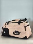 حقيبة "دفل" (Duffel Bag) رياضية