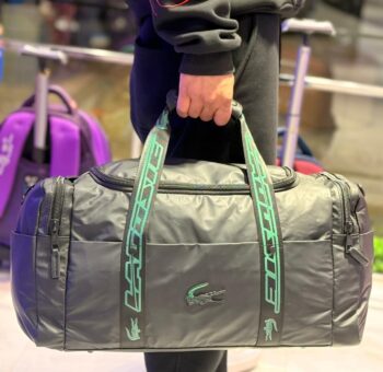 حقيبة سفر يد ماركة لاكوست