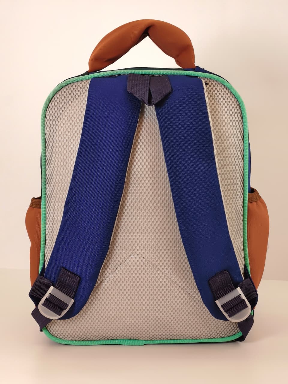 823acb6d-8366-42ba-8dba-1cafec75912c