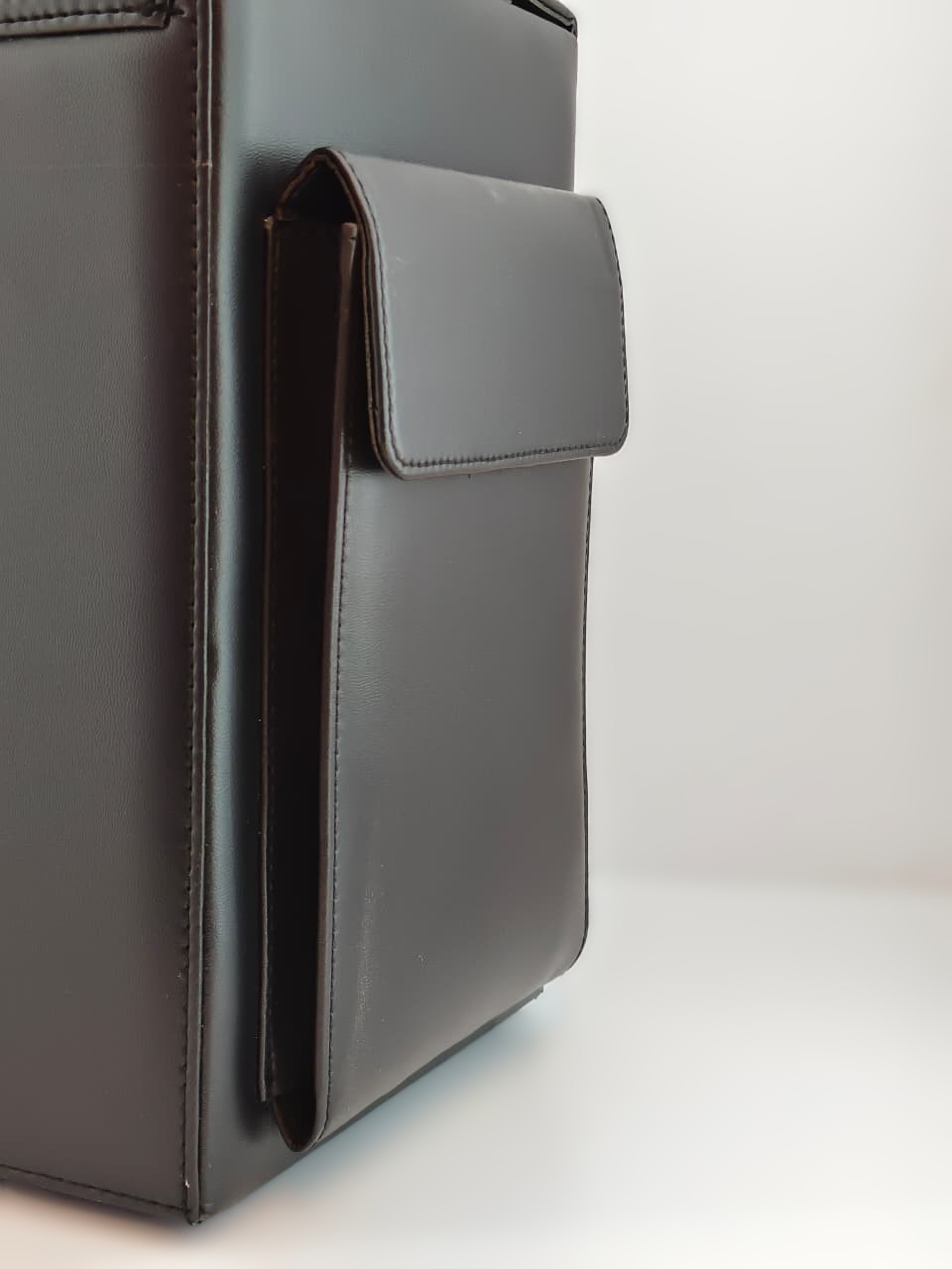 2ac27b10-a620-4bd4-a4c7-752f74191eda