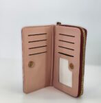 8edd48b0-677b-48ef-8576-8a3c090a7ebe