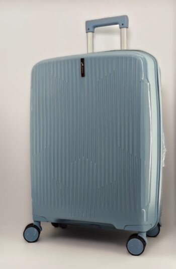 الحقيبة سفر ماركة لاتينا (Latina)  الأزرق السماوي (Sky Blue)