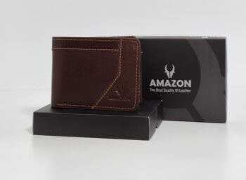 محفظه رجالي ماركة Amazon (أمازون) اللون: بني داكن
