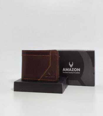 محفظه رجالي ماركة Amazon (أمازون) اللون: بني داكن