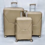 طقم سفر (ميلانو)  البيج الرملي (Sand Beige)