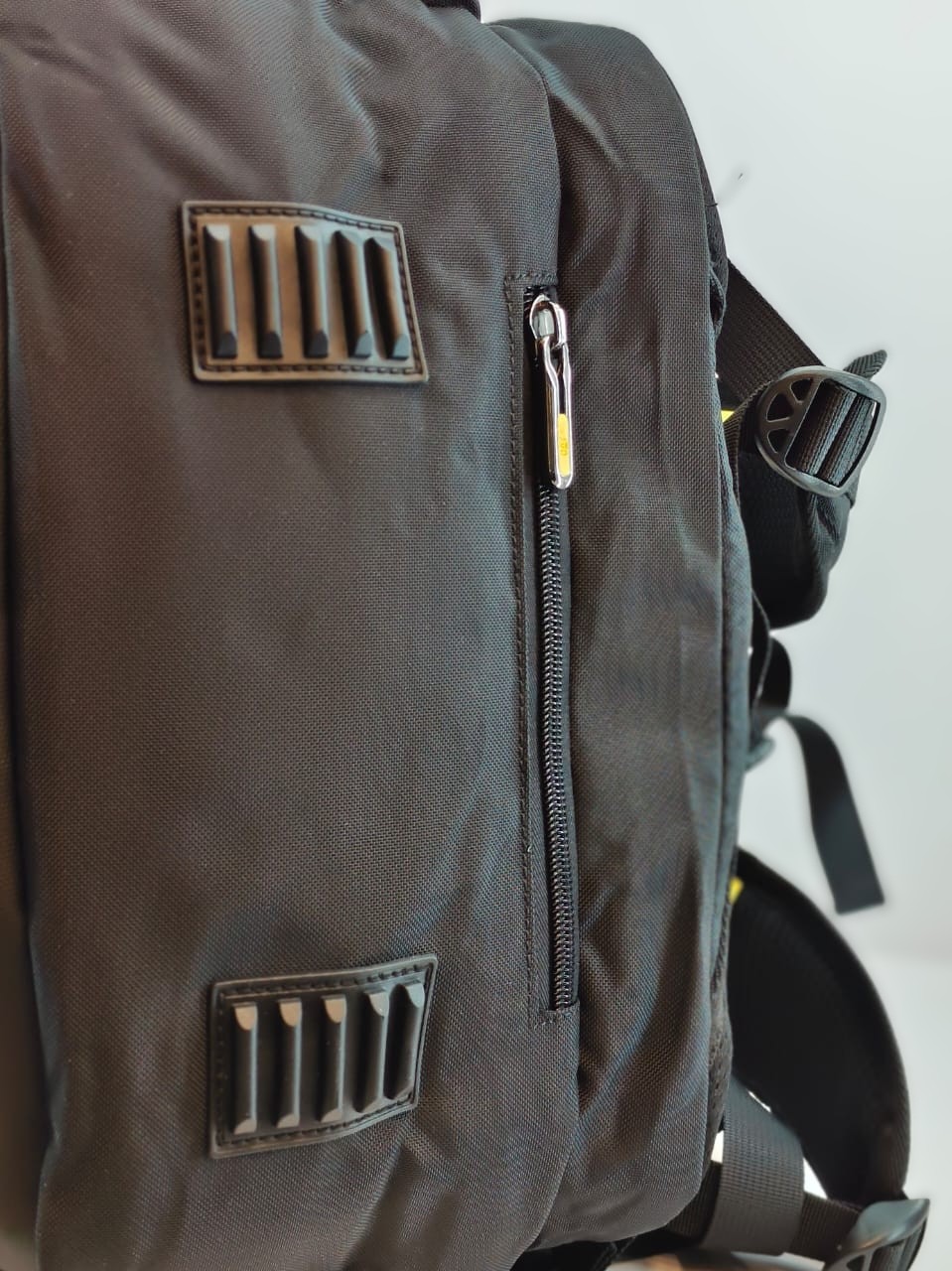 71fb61a7-2c0a-49d8-ba5d-70b91c3156cd