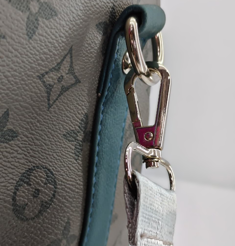 aafea5bb-a884-4c3a-9b68-ef88ccb973e5