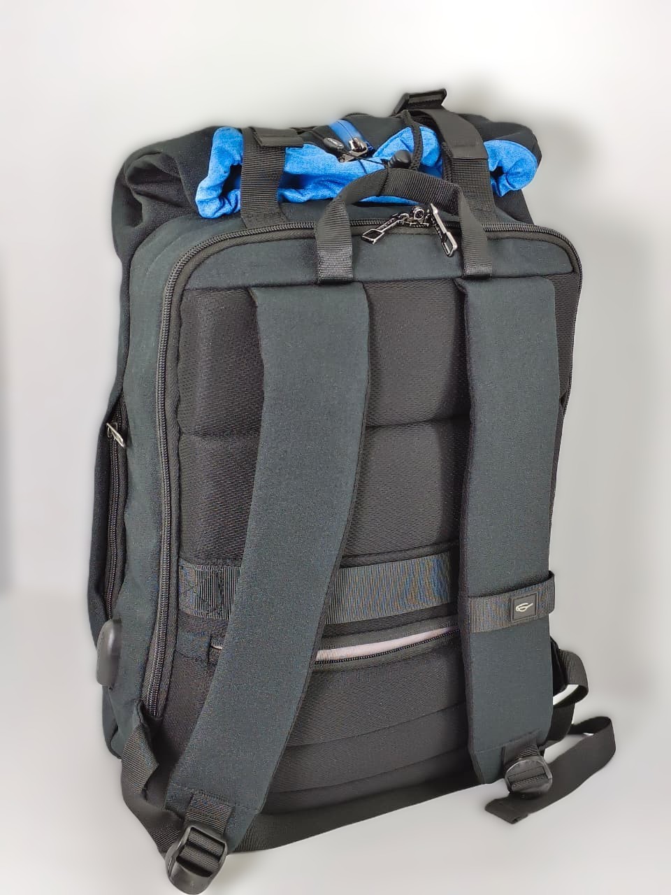 ae9cb6e9-23db-460a-be00-f9ce5db9d738