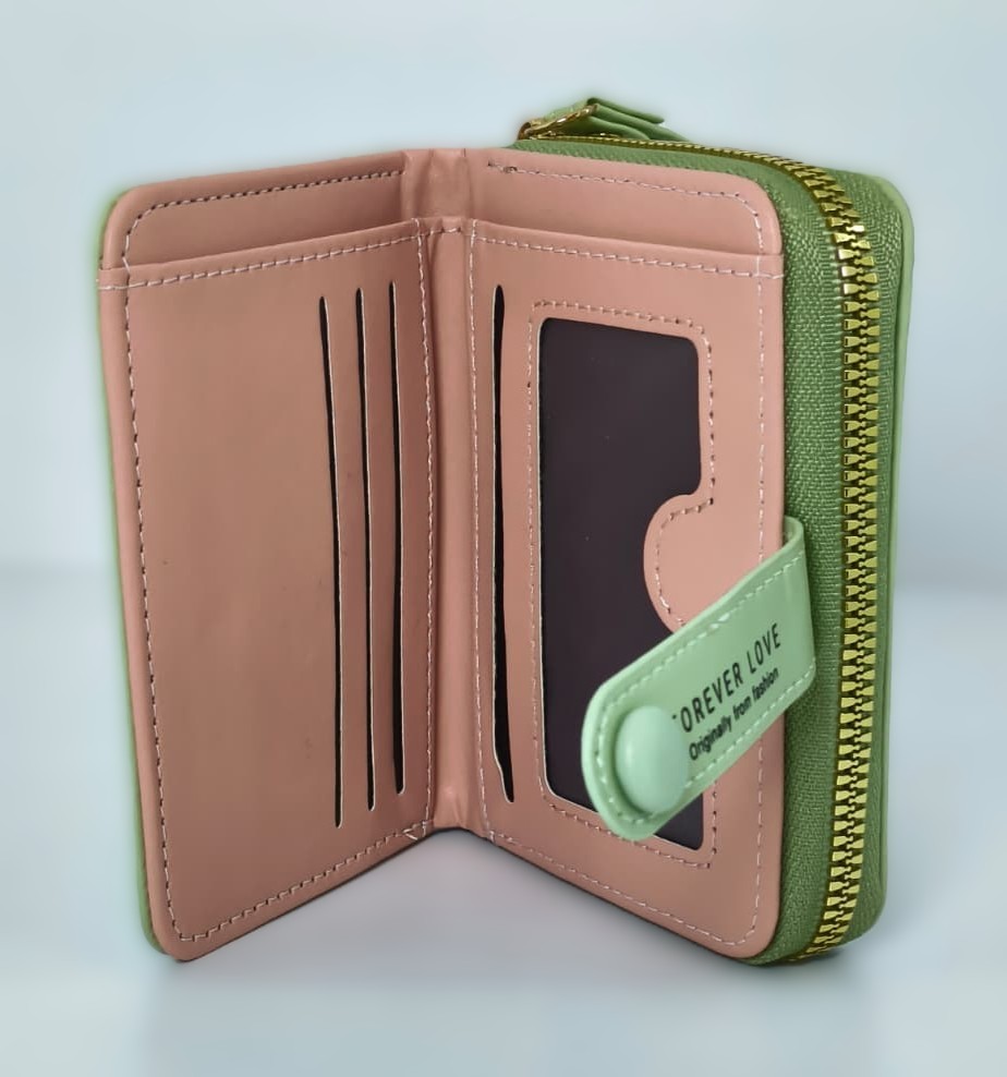 b0b410f7-f1ca-44cd-bb33-e4a54bd5bc6a