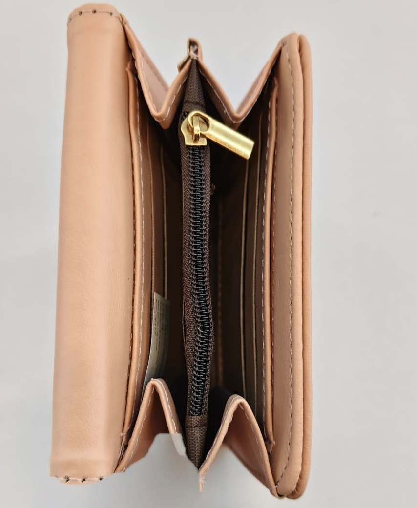 d5678d3f-7a25-4aa5-a2e8-c7e0459c3d3b