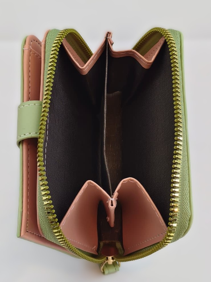 f6bd3e8c-ede9-4edb-b8f5-afdc3648c57a