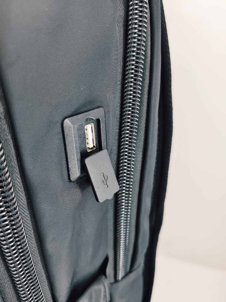 f896cc4b-24c1-4105-b33b-b5ade616505b